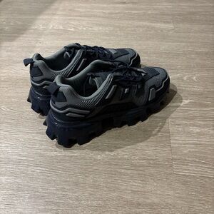 Stylish Black and Gray Sneakers